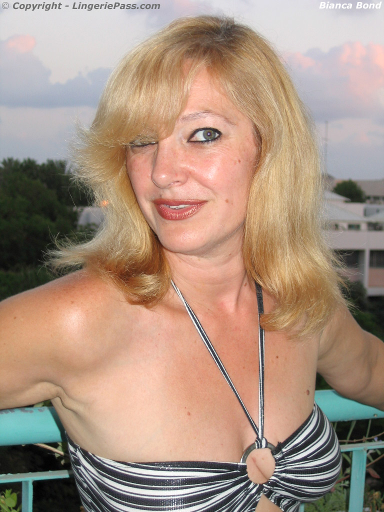 Vinyl Skirt (part 2)