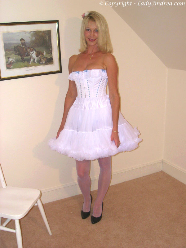 White Corset (part 1)